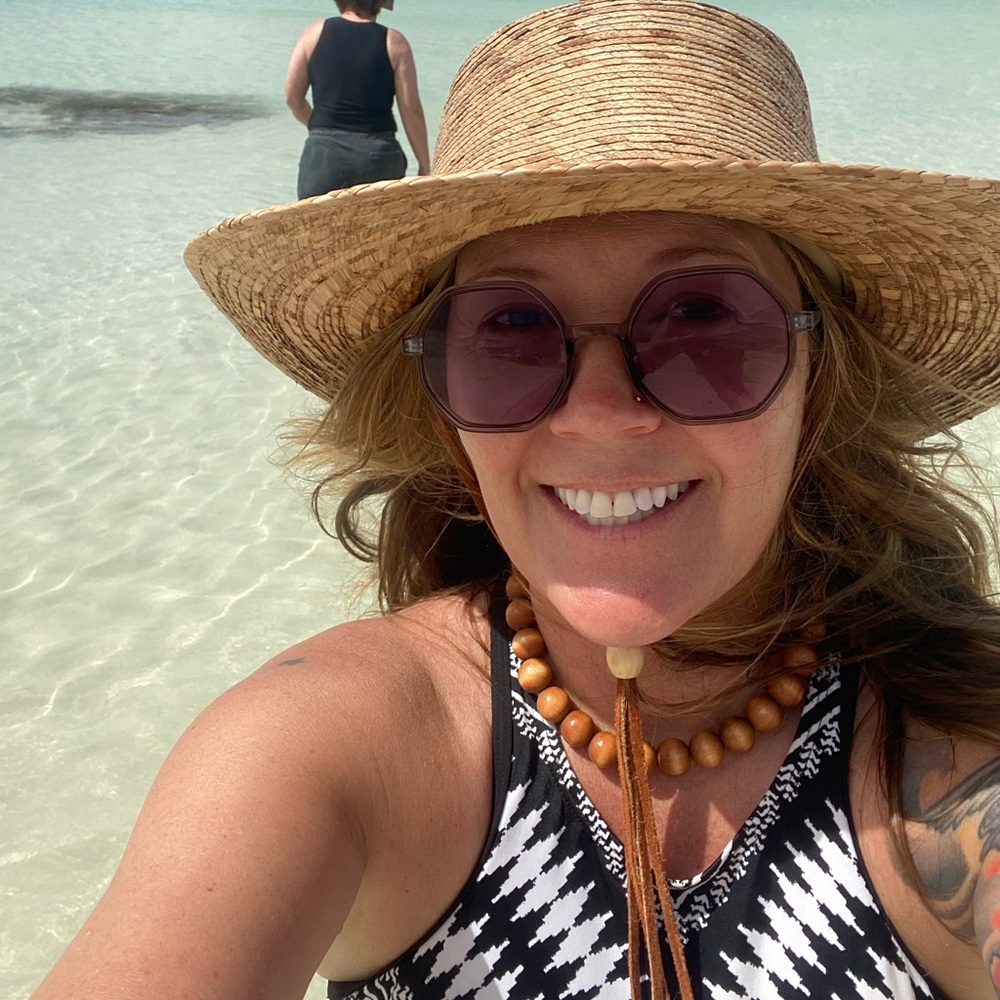 Meet your Posher, Gina